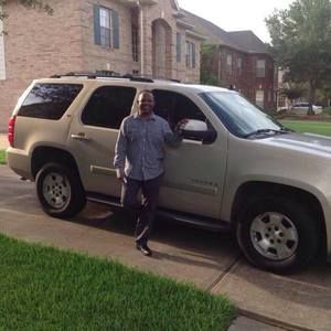 Meet your Posher, Yonas